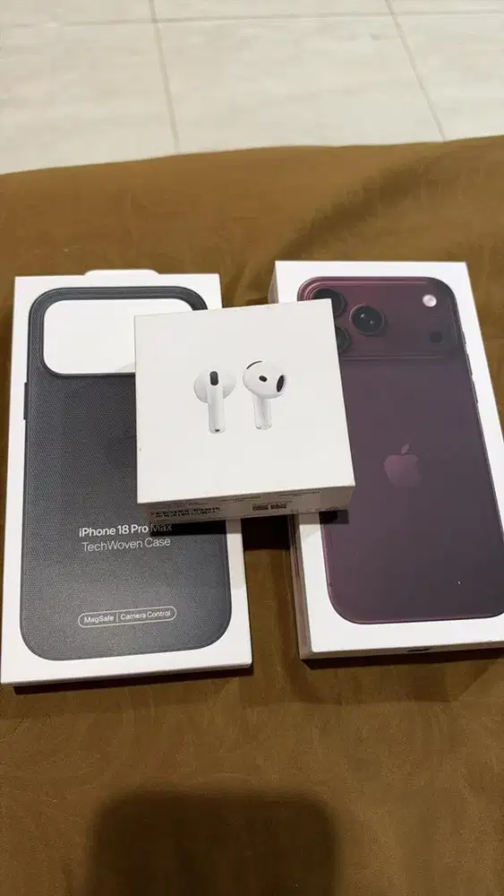 IPHONE 18PROMAX Burgendy