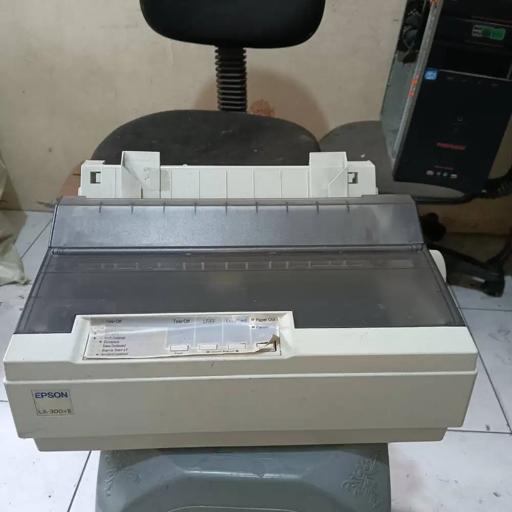 Printer dotmatrik | EPSON LX-300+II