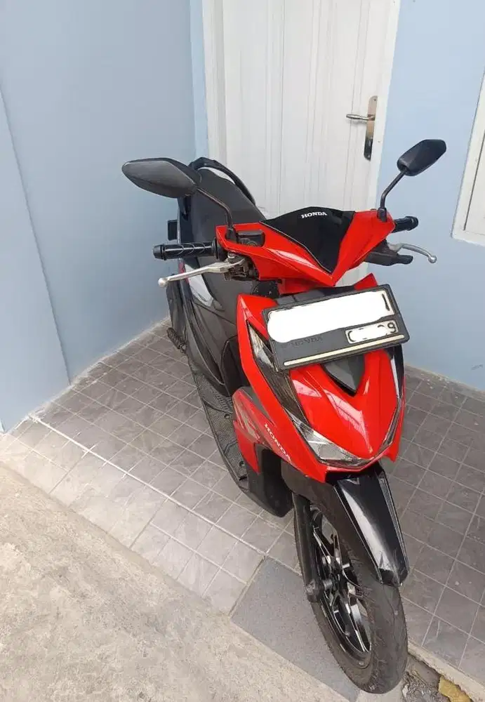 Beat Merah Hitam Baik