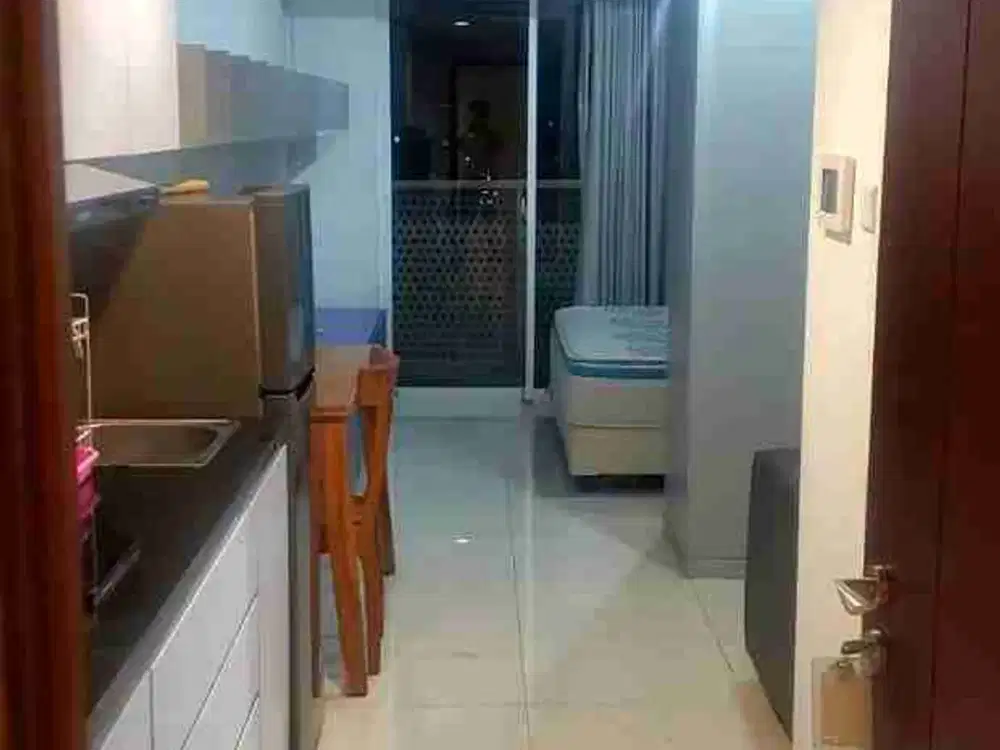 Dijual Cepat dan Murah 1BR Full Furnished Apartment West Vista