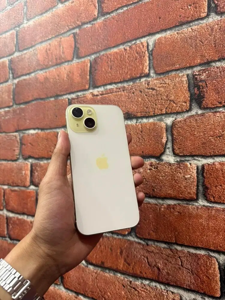 iphone 15 128 yellow ibox second