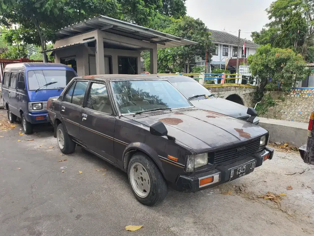 Toyota Corolla DX
