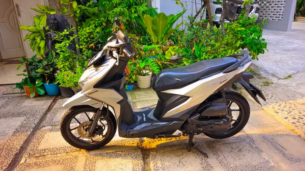 Honda Beat Deluxe 2021, Pajak Hidup