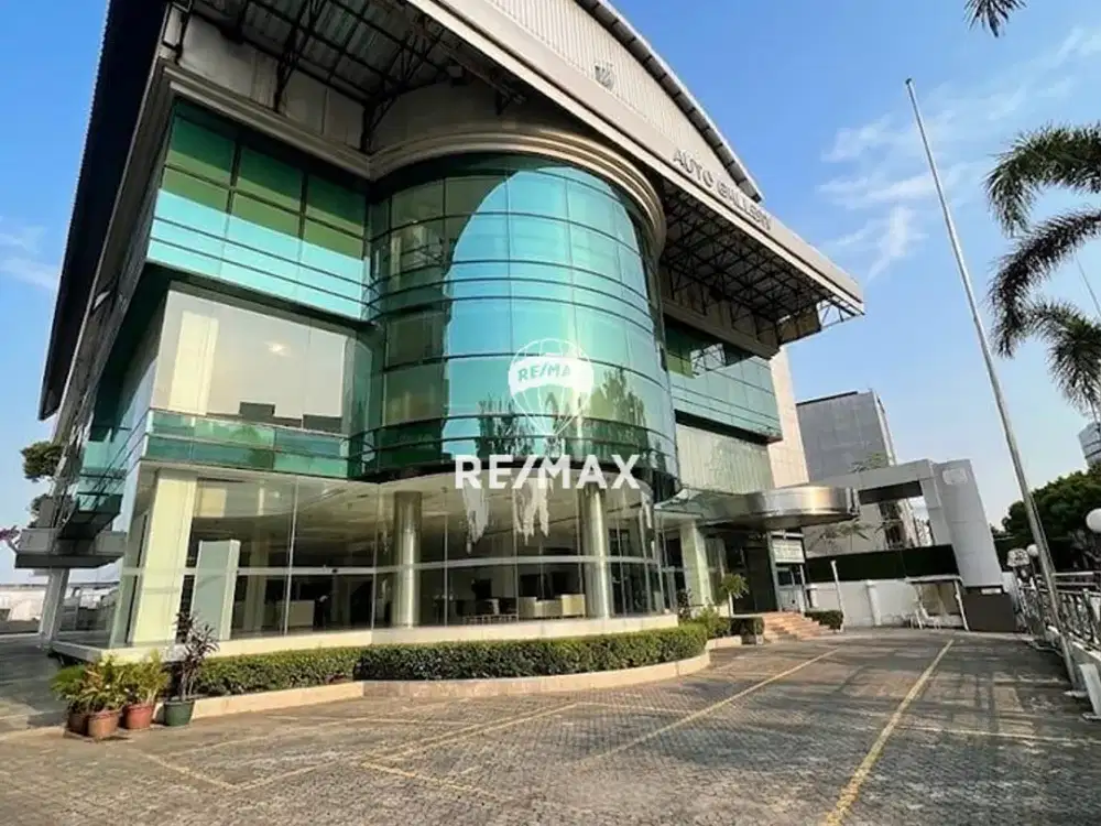 DIJUAL GEDUNG SHOWROOM DI ARTERI PONDOK INDAH JAKARTA SELATAN