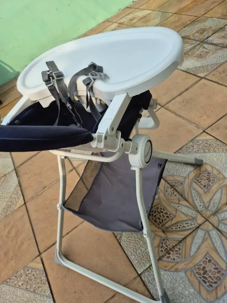 Meja makan bayi(baby chair)