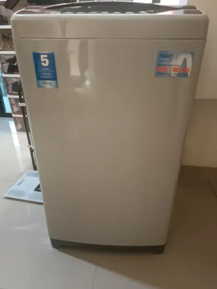 Mesin cuci aqua otomatis