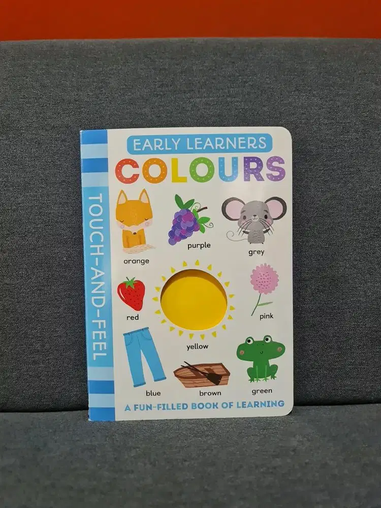 EARLY LEARNERS COLOURS Board Book