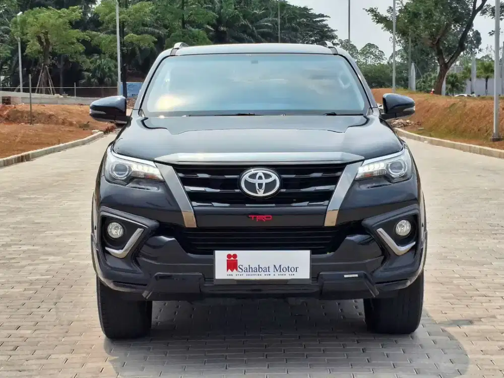 Toyota Fortuner VRZ TRD 2.4 Automatic 2020