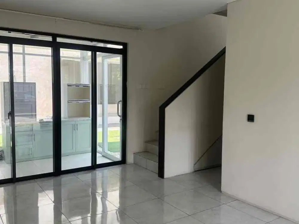 Disewakan rumah Tatar Simakirana Kotabaru Parahyangan