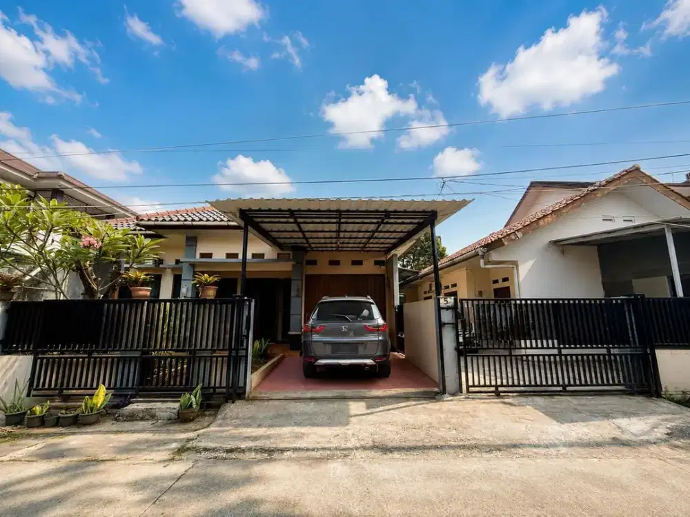 Dijual Rumah + 2 Kontrakan di Cipayung, Ciputat