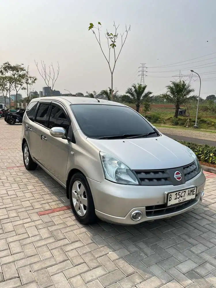Nissan Livina 2008 Bensin