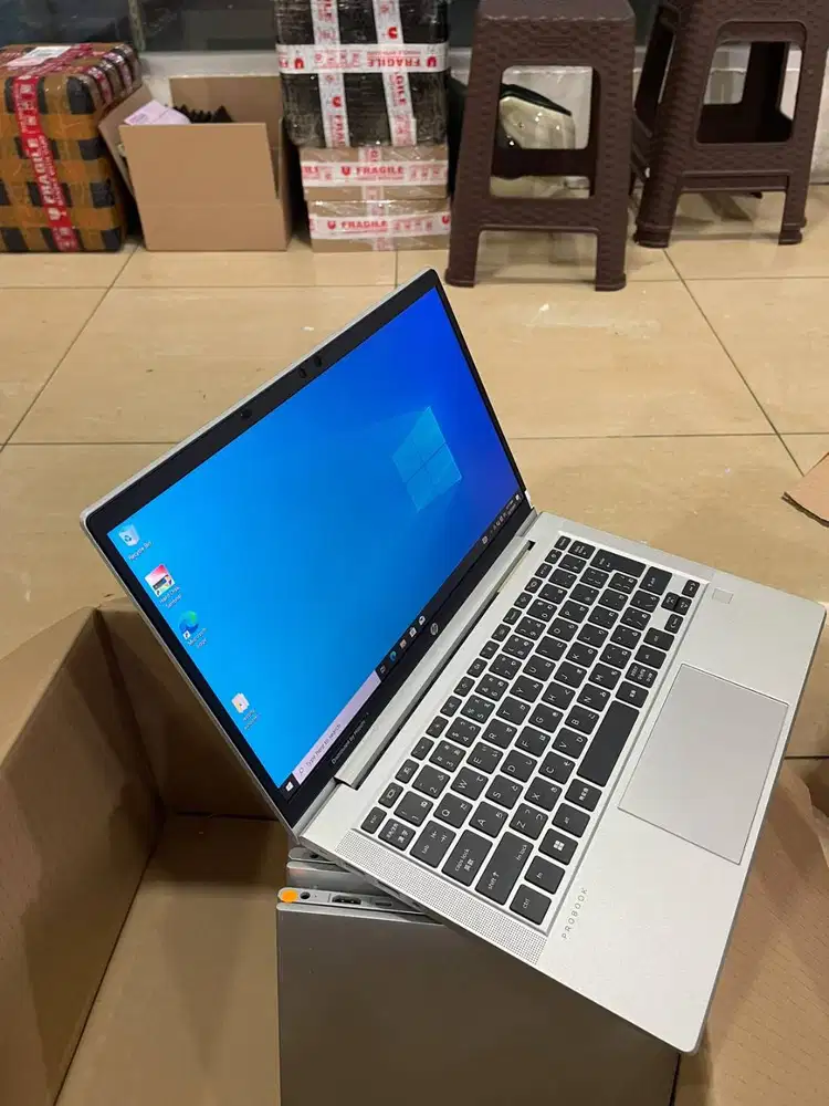 LAPTOP HP Aero 635 RYZEN 5-4500 8/256 LAYAR 13 INCH *ET