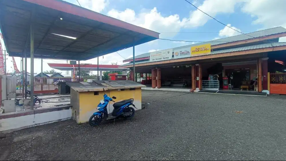 Sewa bangunan/ruko bekas usaha cucian mobil