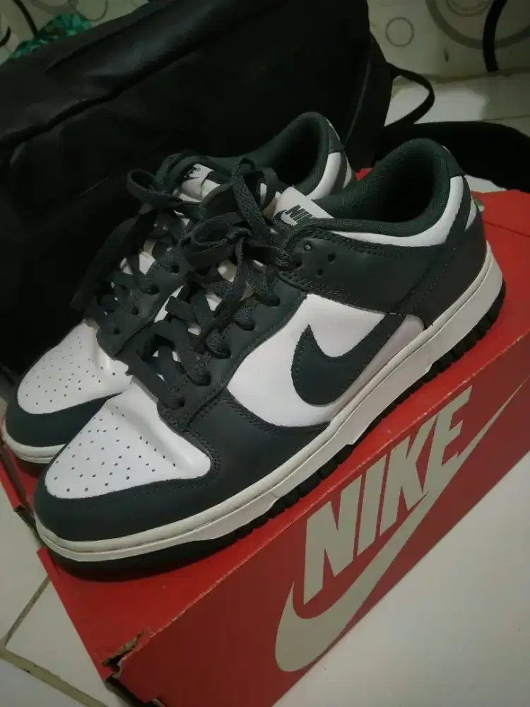 Nike original masih mulus 3 kali pakai.