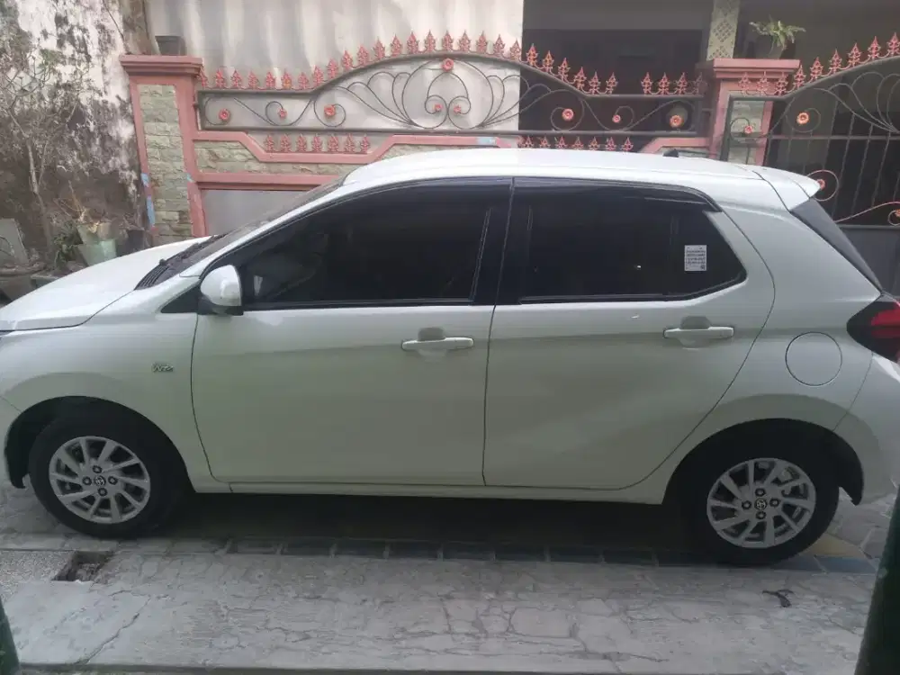 Dijual Toyota Agya 1.2 G CVT 2024 Matic – Kondisi Terawat, Plat A