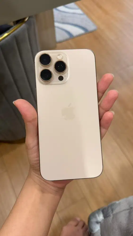 iPhone 16 Pro Max 256GB Desert ex IBox