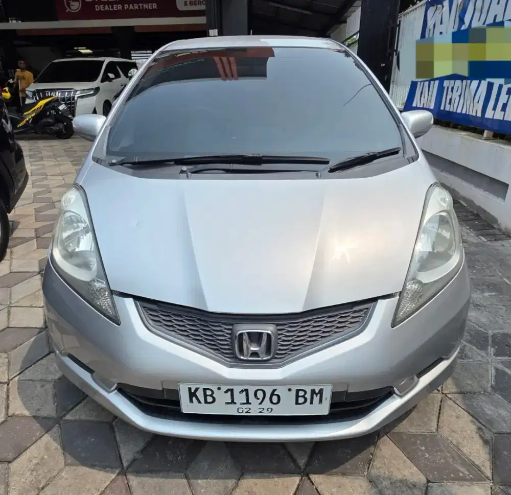 HONDA JAZZ RS AT DP 20