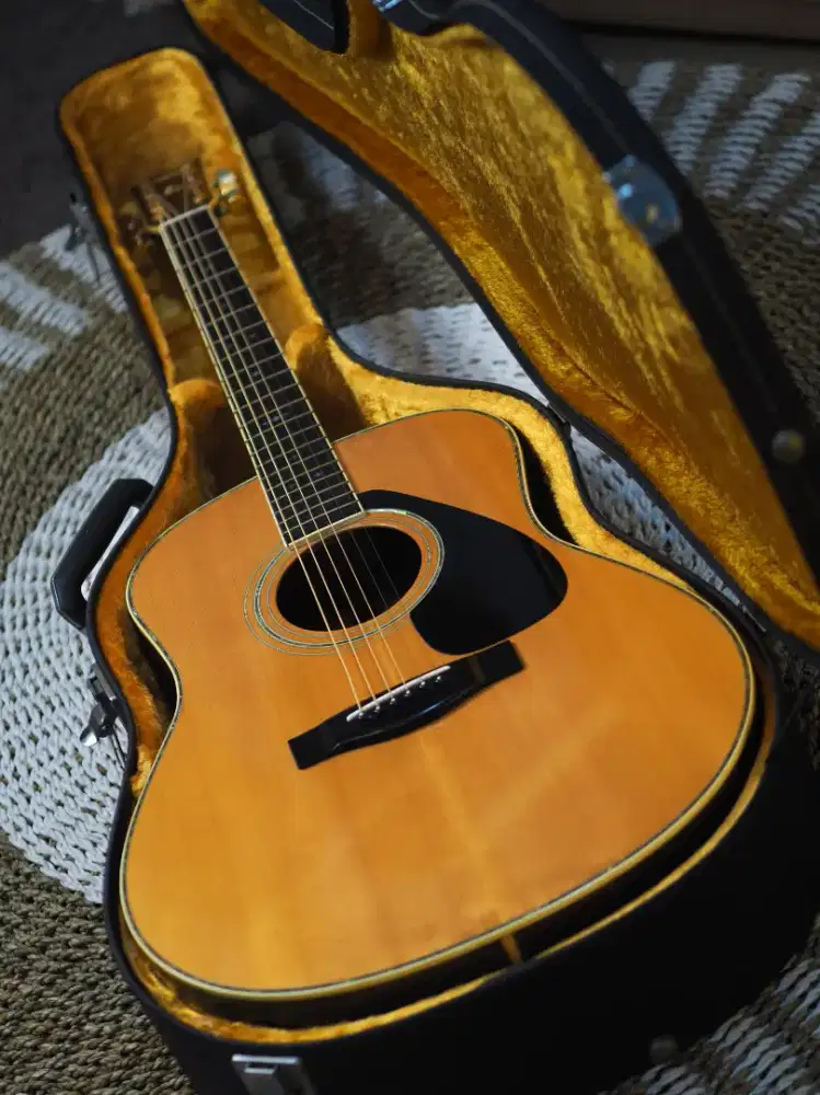 Yamaha LL-7D
Made in japan
80's