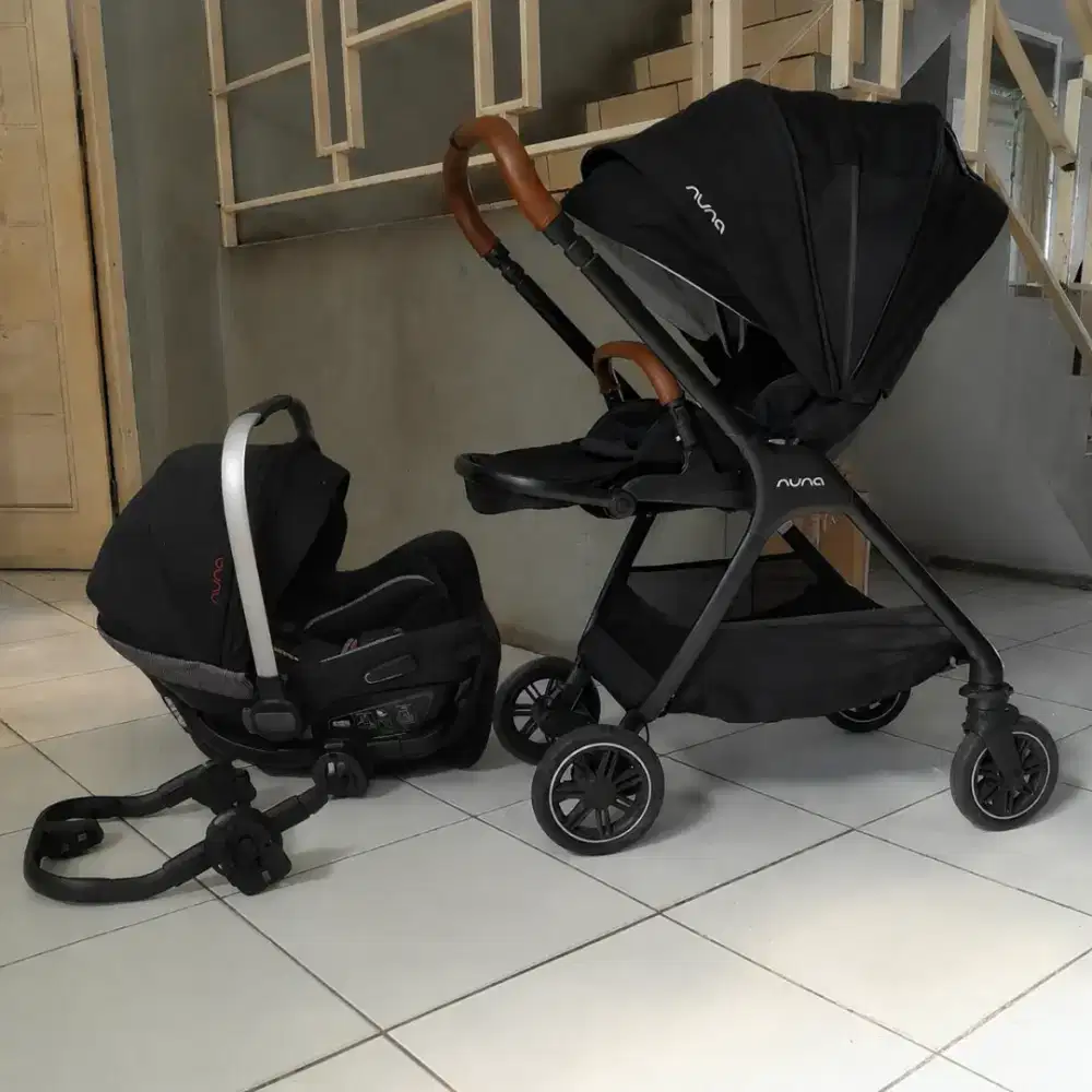Stroller NUNA TRIV EBONY MAGNETIC BUCKLE with CARSEAT NUNA ELLIS