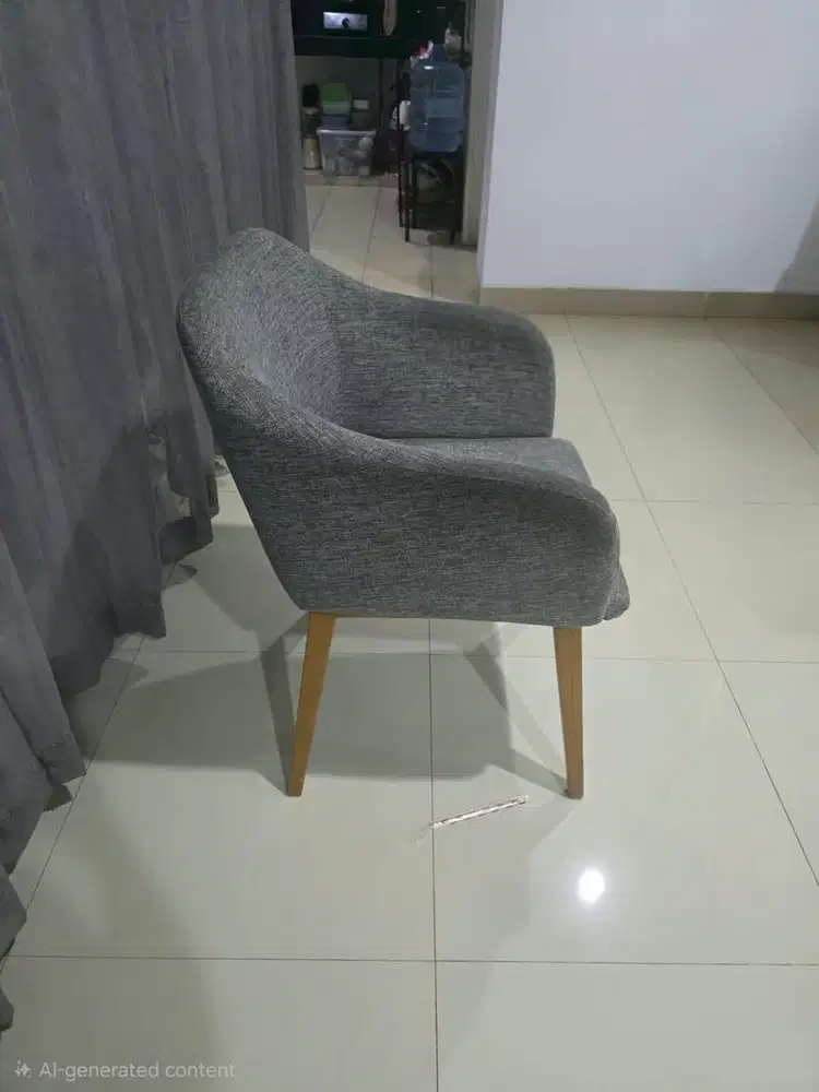 JUAL CEPAT set meja makan dan 4 kursi NEG
