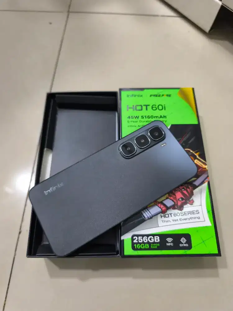 Infinix Hot 60i 8/256 normal mulus
