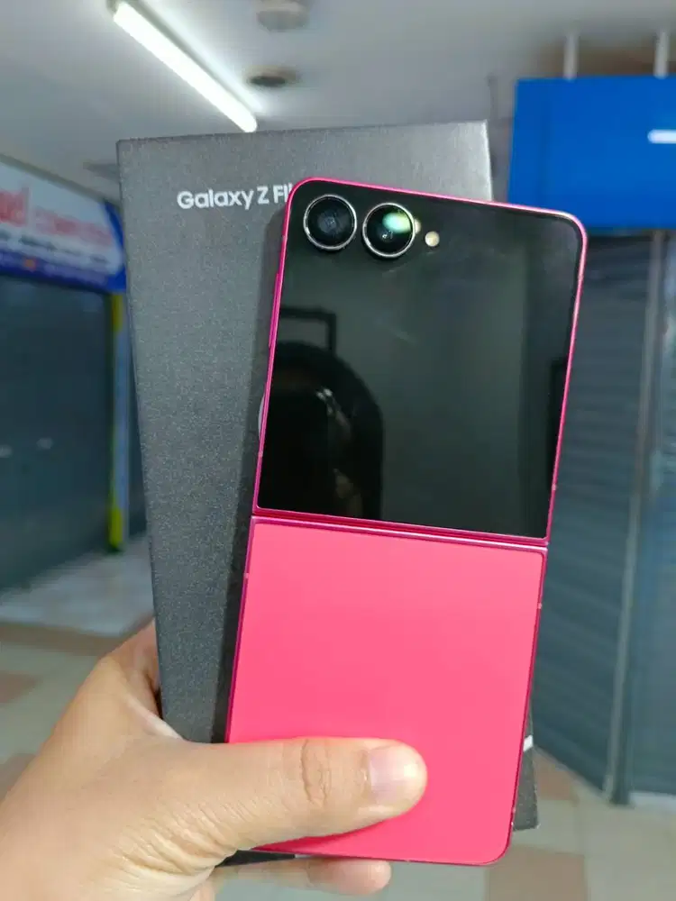 SAMSUNG GALAXY Z FLIP 7 12/256GB SECOND SEIN