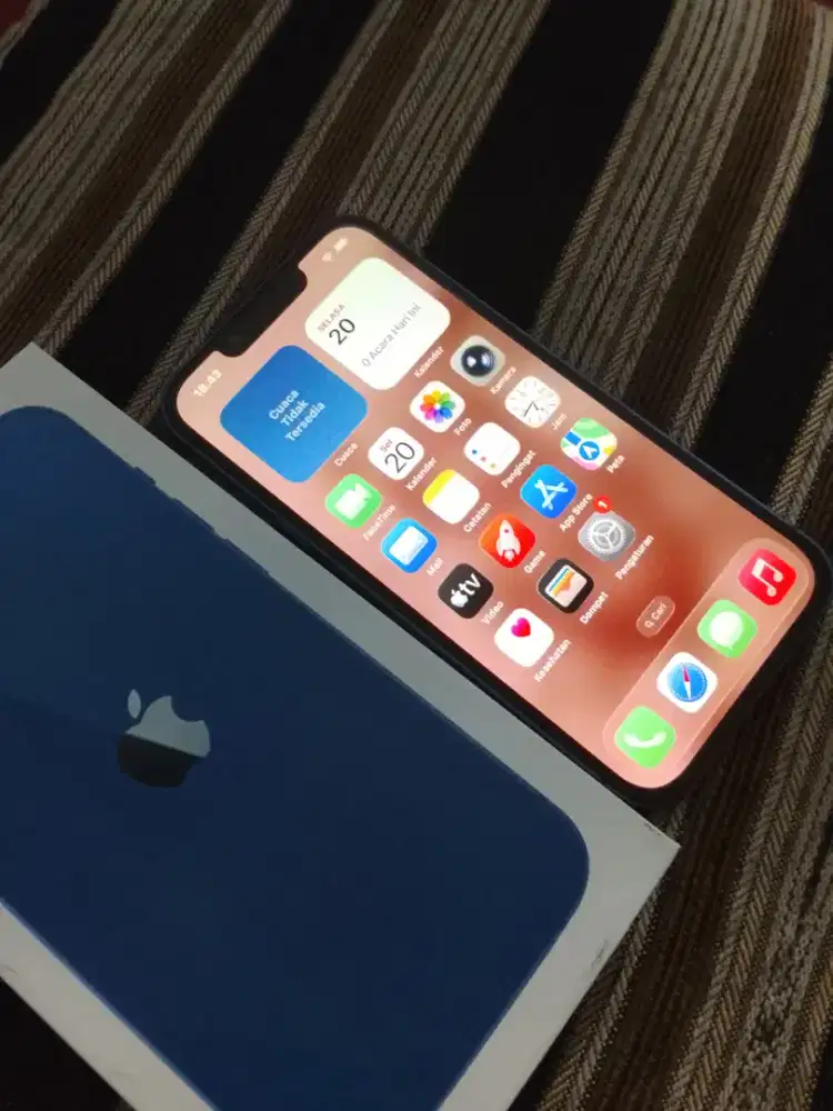 Jual iPhone 13 blue 128gb
