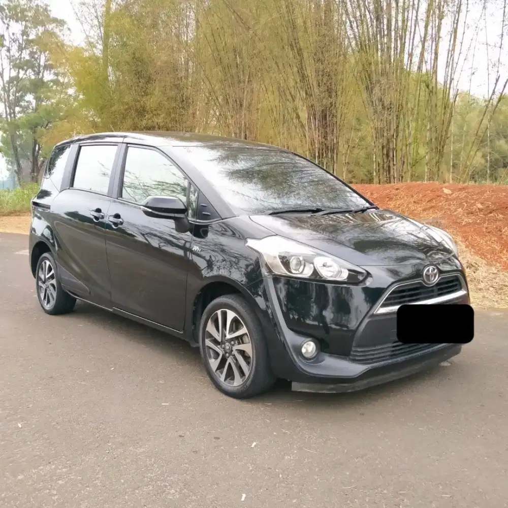 TOYOTA SIENTA 1.5V A/T 2017 NIK 2016 HITAM KM 53RIBU ASLI TERAWAT BAIK