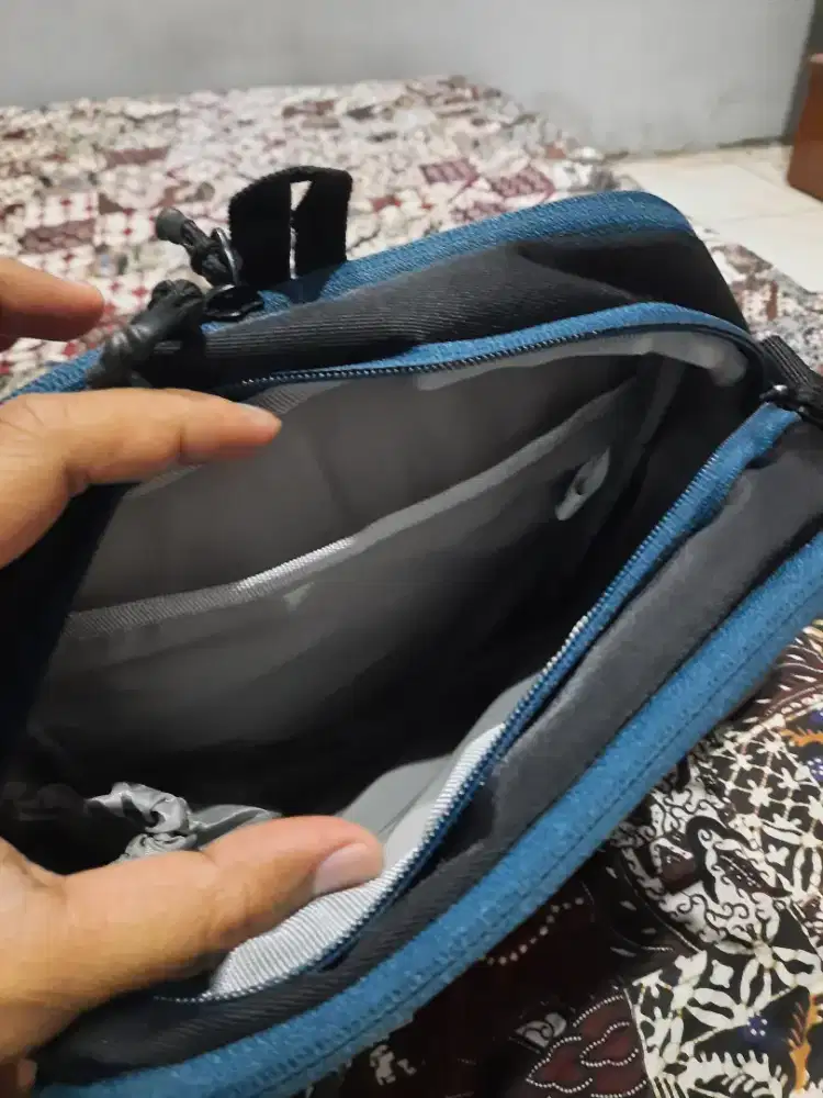 Tas Selempang Torch Sayung