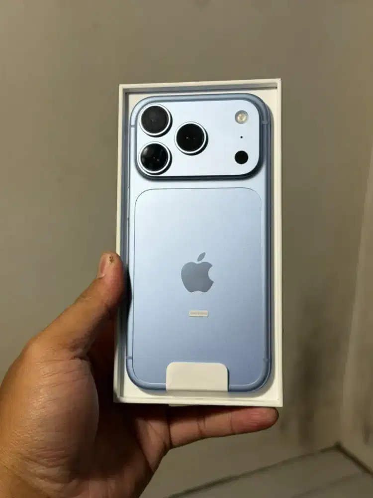 iPhone 18 Pro 256 iBox Glacier