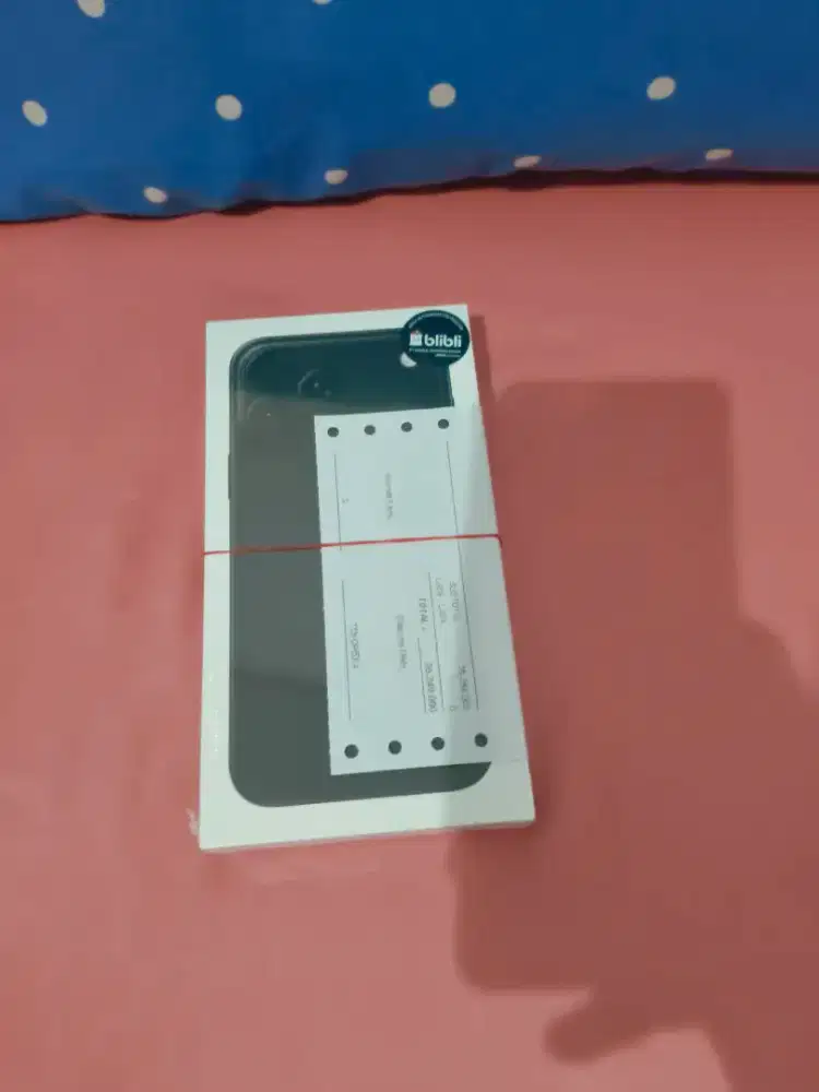 Handphone Iphone 18 Pro Max Black Ram 512 New Segel