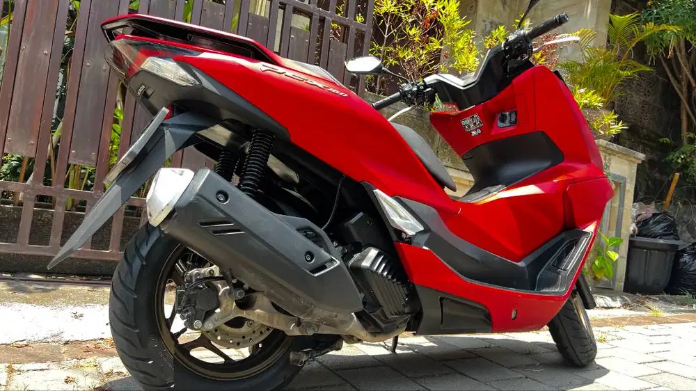 Honda PCX 160 ABS 2025 | Tangan Pertama | Low KM | Pajak Lunas