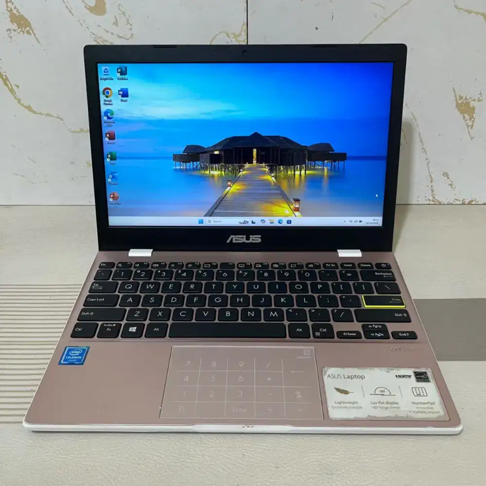 Forsale, Asus Vivobook E210MA (2021). -SSD 256GB -4GB -SLIM