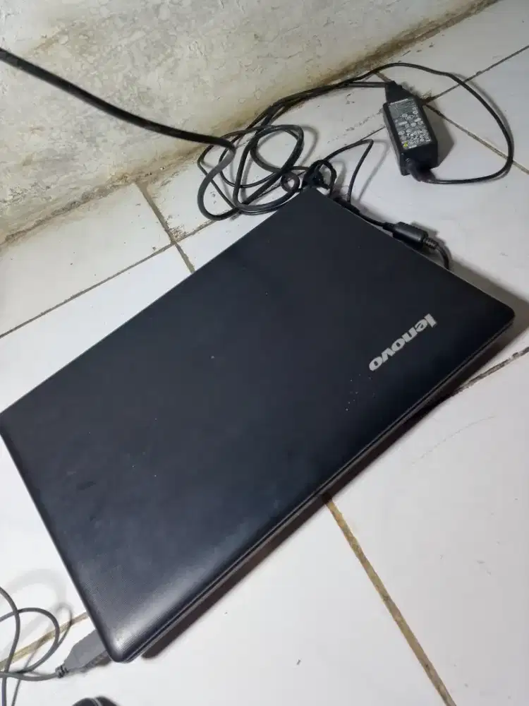 Komputer jual laptop Lenovo G475 normal jaya minus batere lemah.
