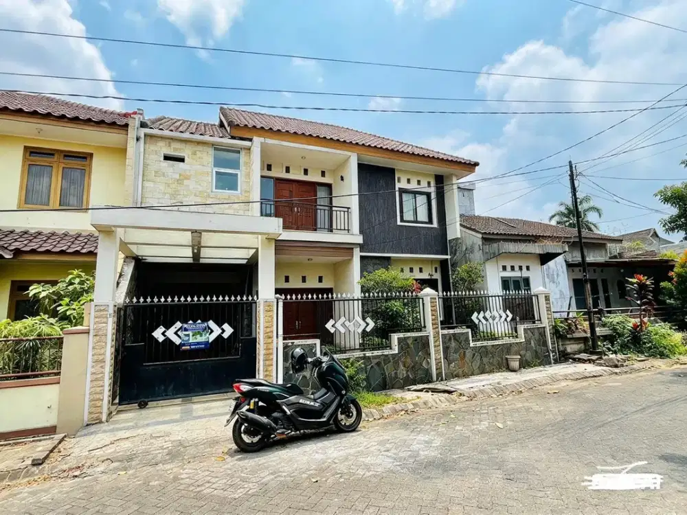 Rumah Modern Araya Kota Malang
