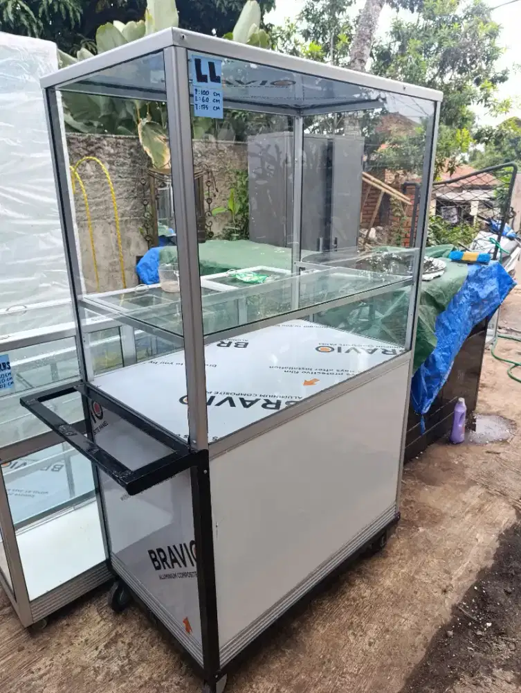 Jual grobak etalase serbaguna second, Lok pondok cabe udik, Tangsel