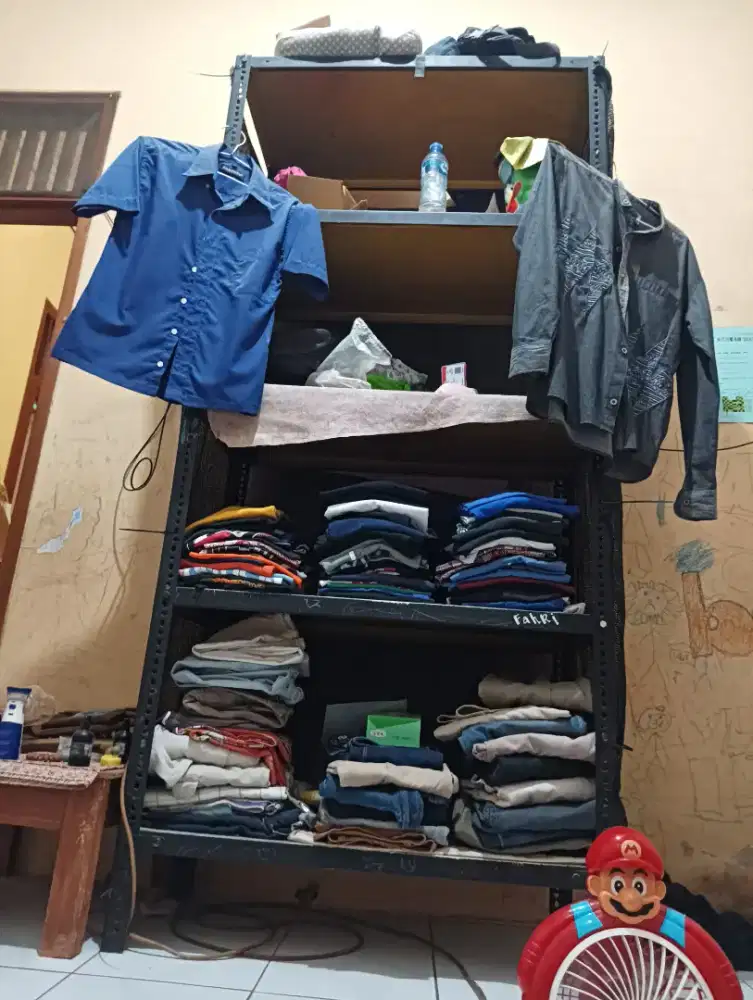 Rak besi serbaguna
