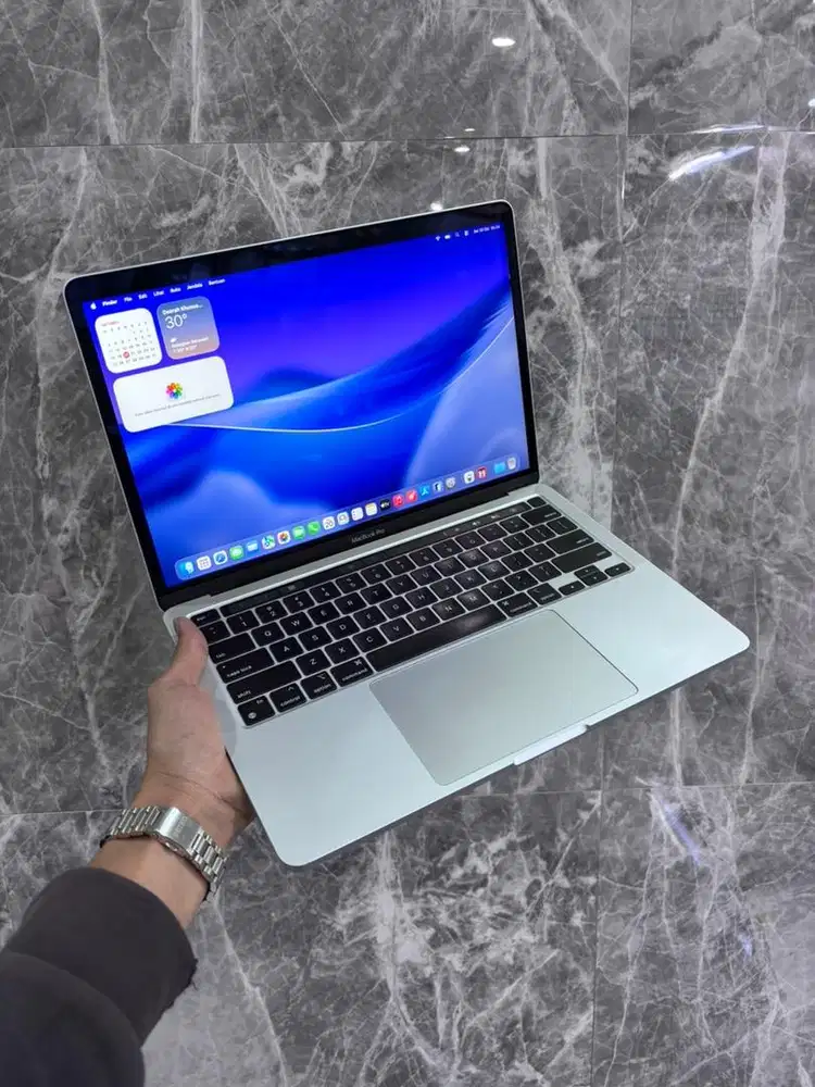 Jual Macbook Pro M1 2020 TB
