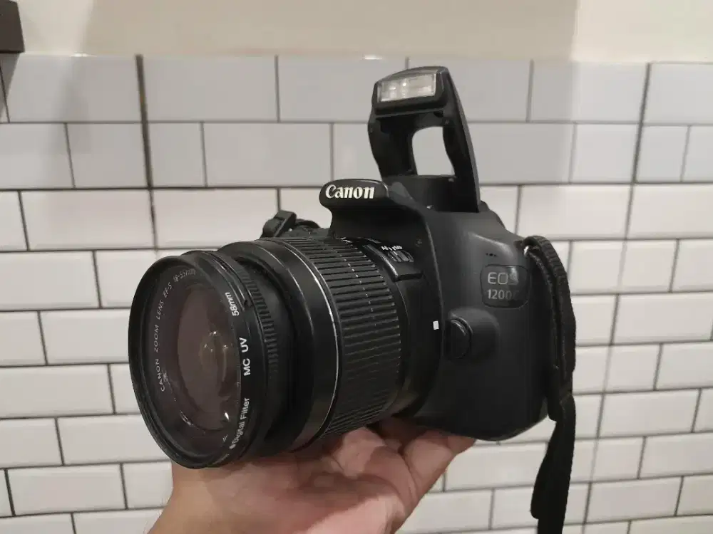 Kamera DSLR Canon 1200D