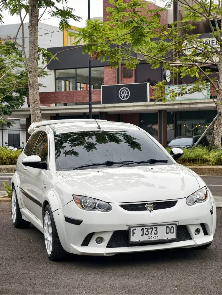 Proton Neo Er3 really edition matic 2010 putih