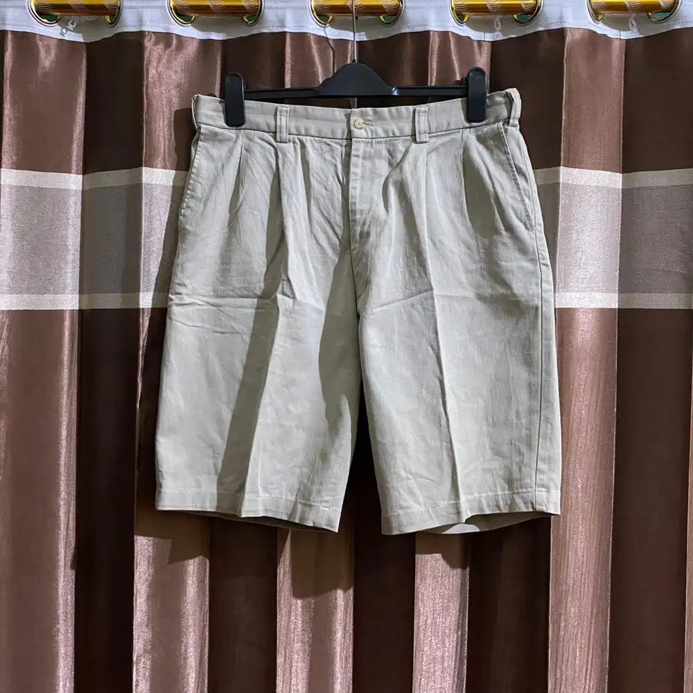 Celana pendek Cambridge University Polo Club - Size 37 - Celpen chino