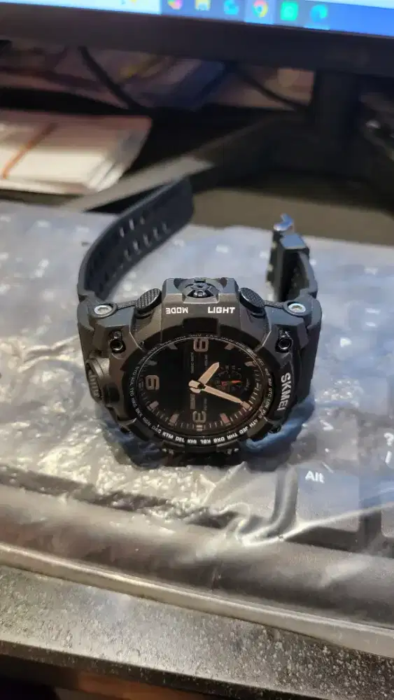 Jam tangan SKMEI baru 2 hari