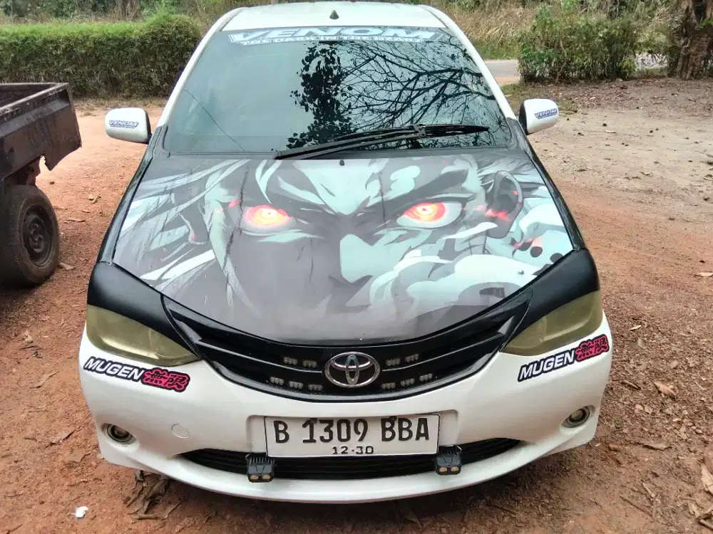 Etios liva 2014