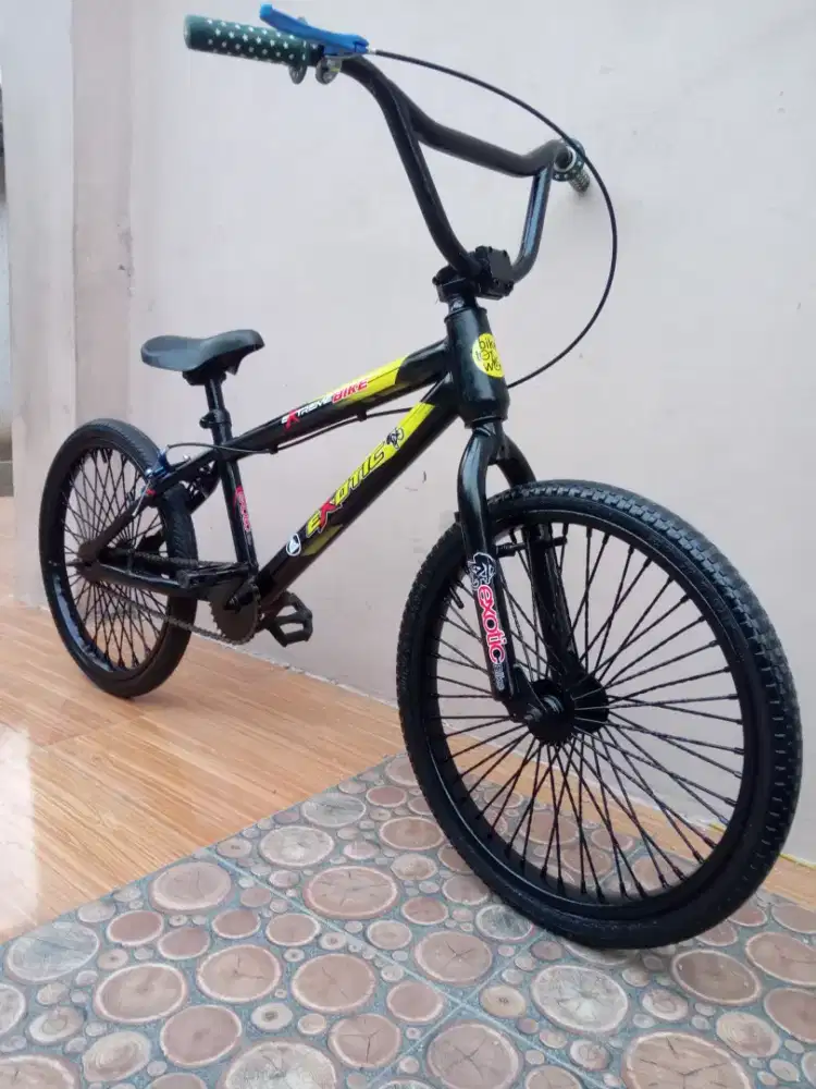 Dijual Sepeda BMX 20. Noken MULUS SIAP PAKE lokasi KEMILING, Nego.