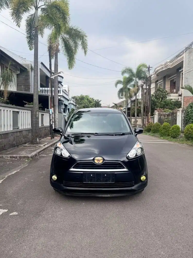 Toyota Sienta 2016 Bensin