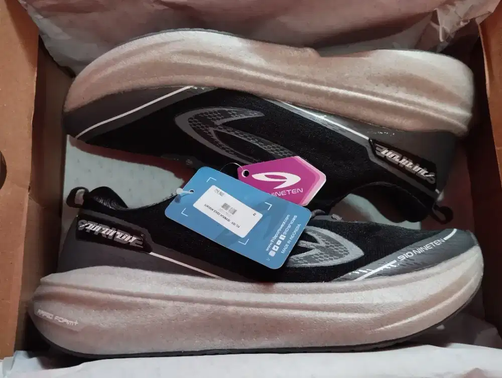 SEPATU 910 NINETEN AURORUN BARU, BAGUS & KEREN