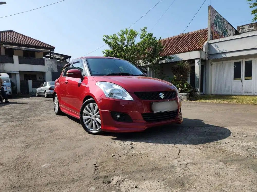 Suzuki Swift 2014 Bensin