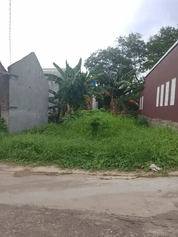 Tanah kavling siap bangun, dalam area komplek Puri Damai Town House