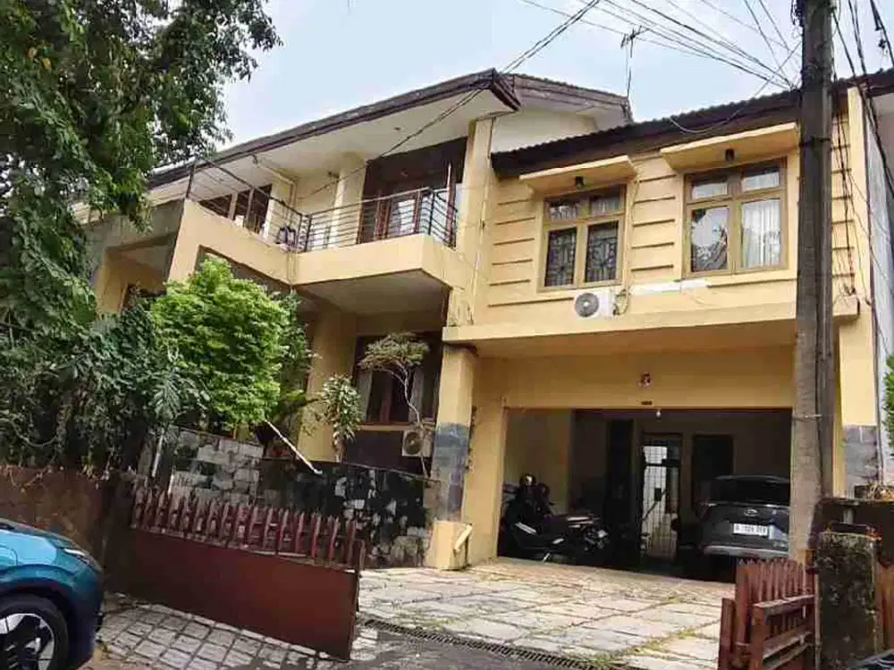 RUMAH DIJUAL SANGAT STRATEGIS