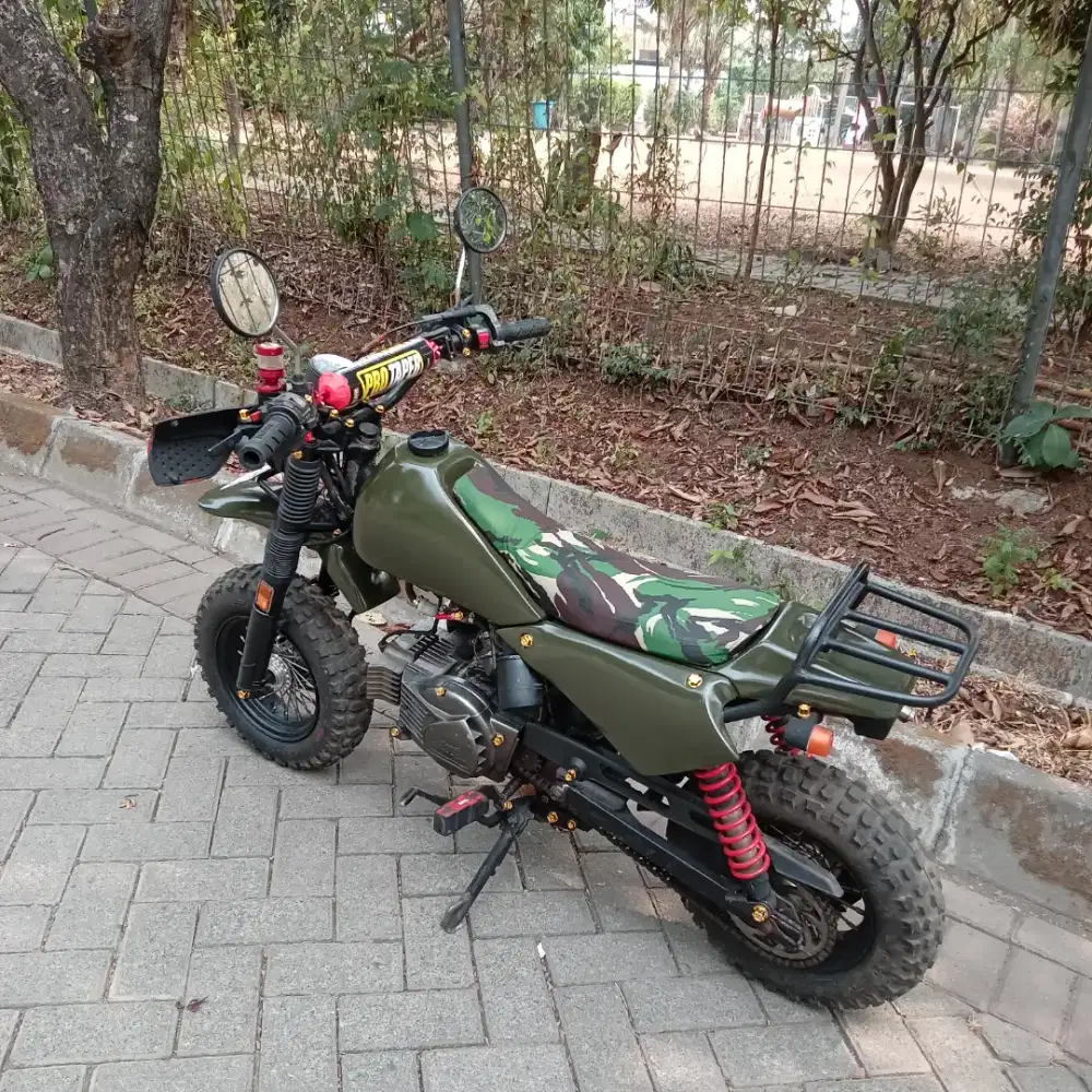 SUZUKI TORNADO MINI TRAIL MILITER
